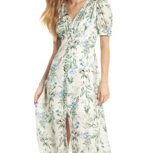 NWT Romantic floral dress, Size S
